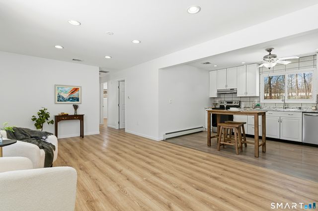 23 Ridgefield Road, Wallingford, CT 06492