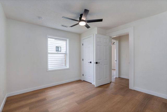 1520 E Cherokee Street, Springfield, MO 65804