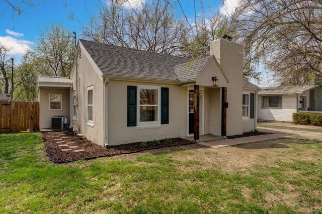 1520 E Cherokee Street, Springfield, MO 65804