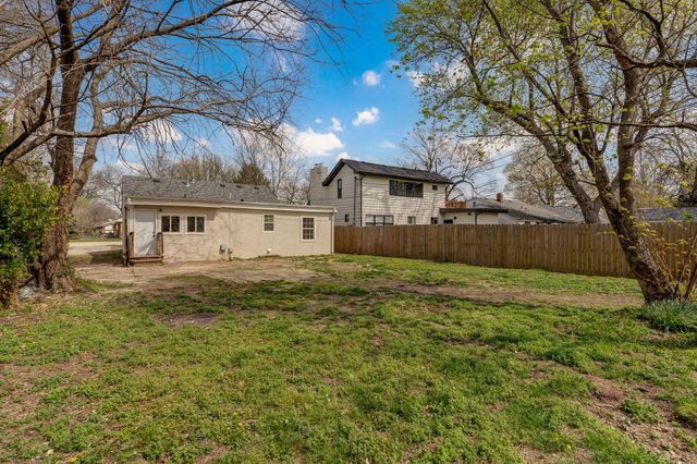 1520 E Cherokee Street, Springfield, MO 65804