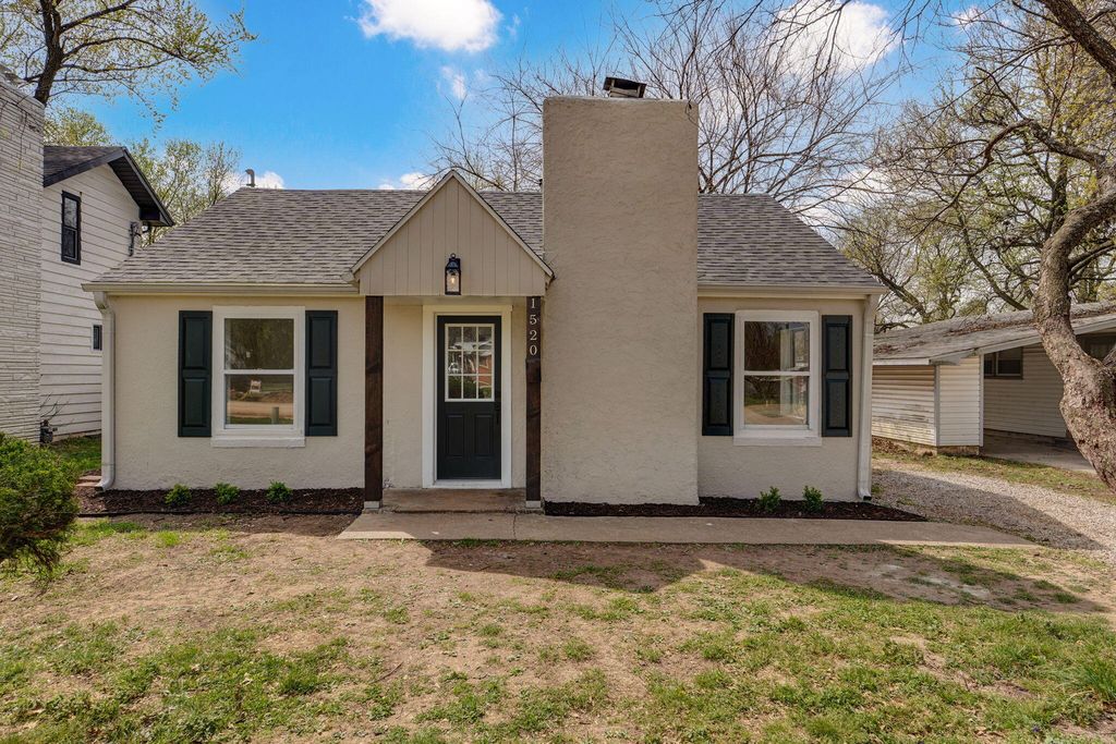 1520 E Cherokee Street, Springfield, MO 65804