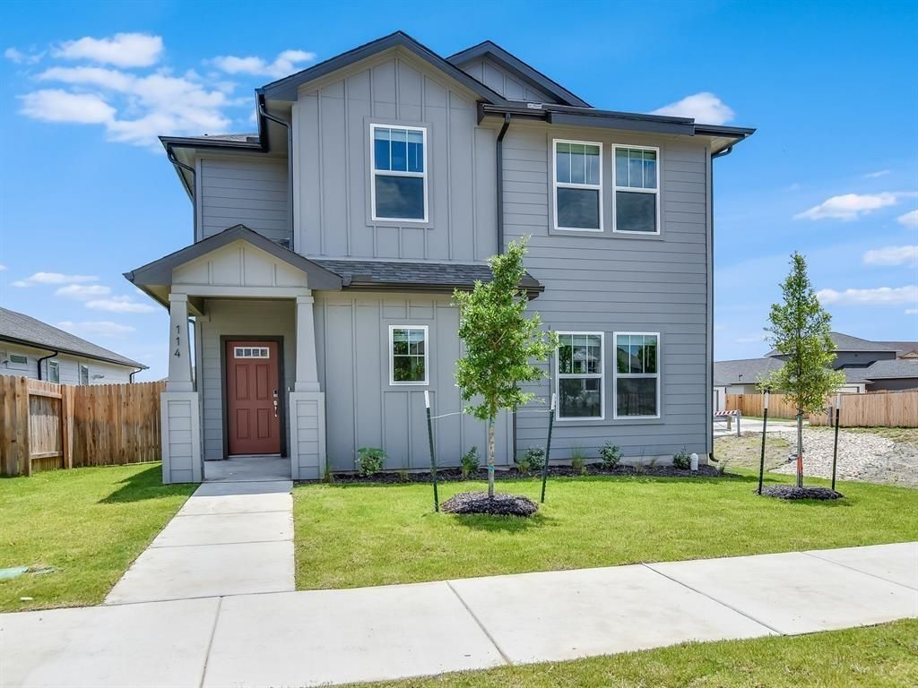 114 Fairmeadow Downs DR, Hutto, TX 78634
