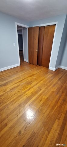 10 Carpenter Road 2W, Bolton, CT 06043