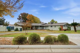 807 S Mcauliff Street, Visalia, CA 93292