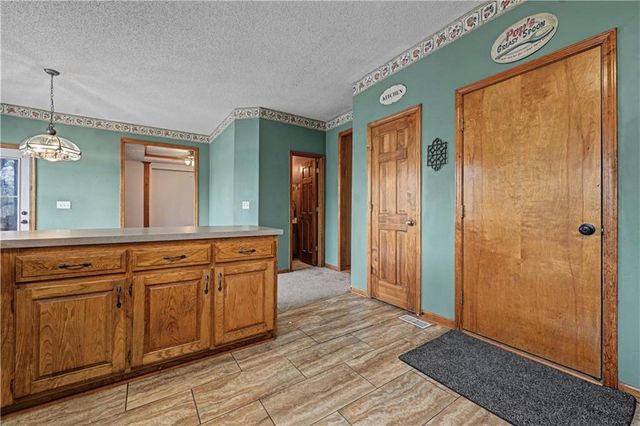 15171 W 154th Street, Olathe, KS 66062