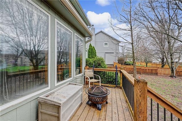 15171 W 154th Street, Olathe, KS 66062