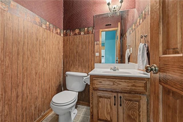 15171 W 154th Street, Olathe, KS 66062