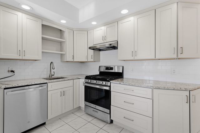 28 Windsor St, Everett, MA 02149