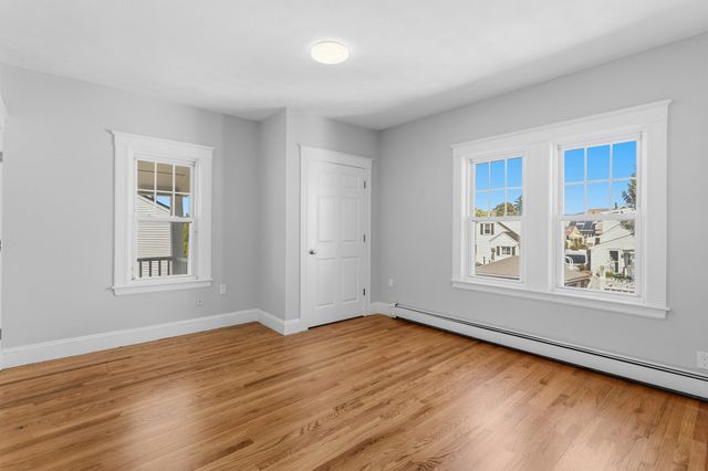 28 Windsor St, Everett, MA 02149