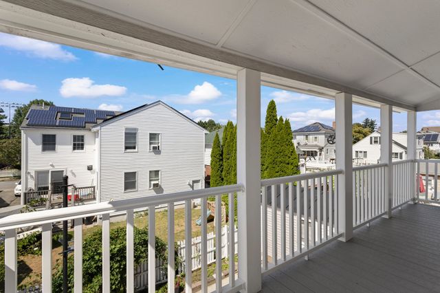28 Windsor St, Everett, MA 02149