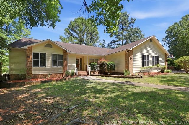 573 Broadmoor Court, Sanford, NC 27332