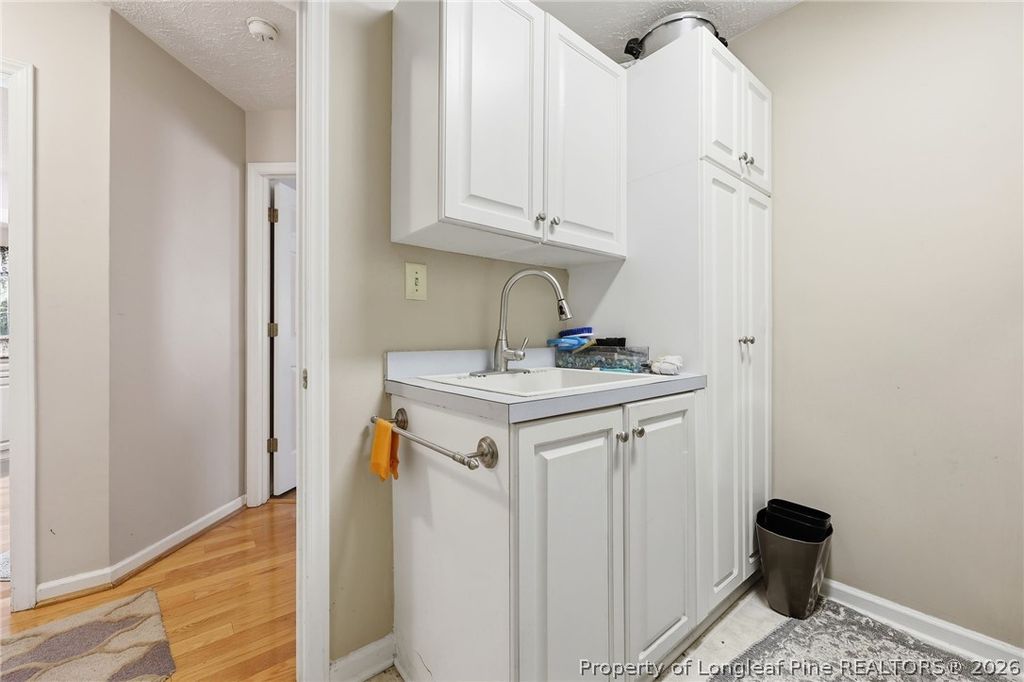 573 Broadmoor Court, Sanford, NC 27332 — photo 23