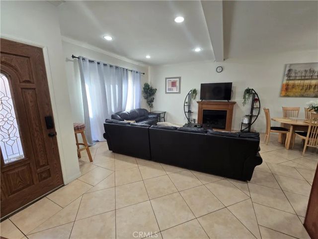 8026 Telegraph, Downey, CA 90240