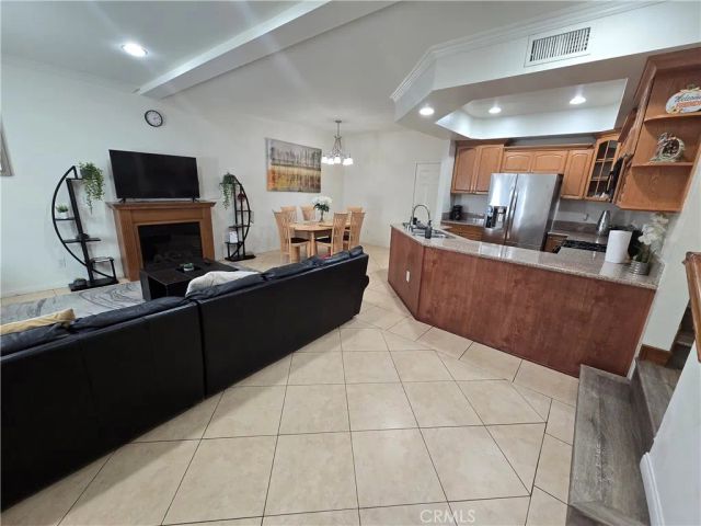 8026 Telegraph, Downey, CA 90240