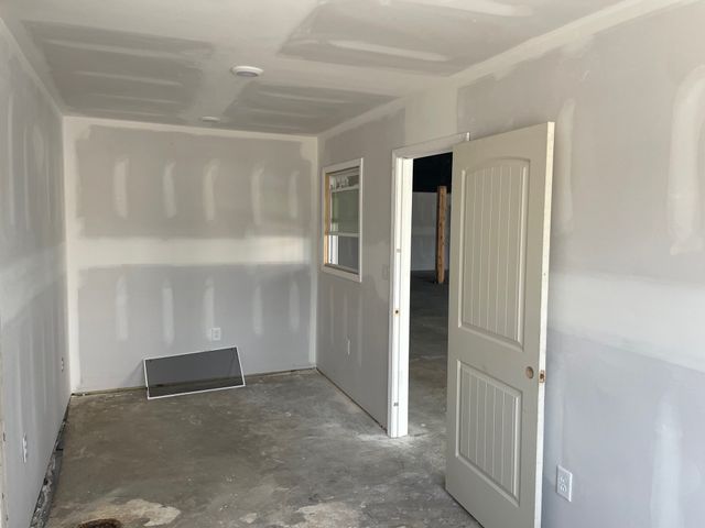 131 Kraft St, Clarksville, TN 37040