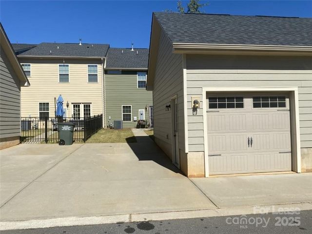 4159 Millennium Avenue, Charlotte, NC 28217