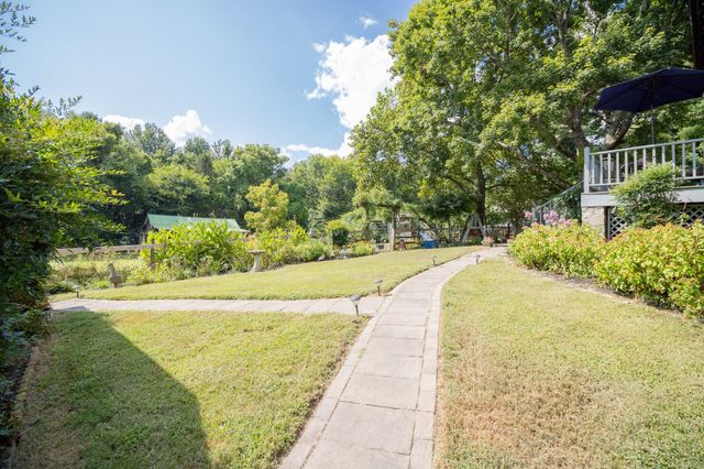 366 Guill Rd, Mount Juliet, TN 37122
