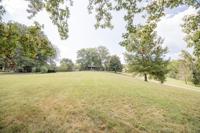 366 Guill Rd, Mount Juliet, TN 37122