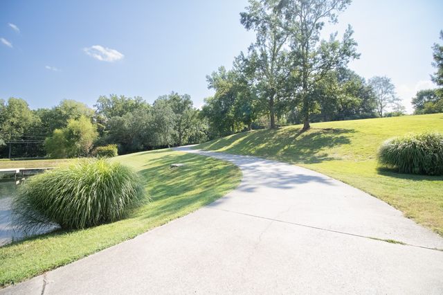 366 Guill Rd, Mount Juliet, TN 37122