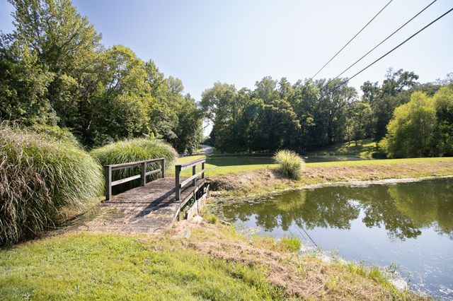 366 Guill Rd, Mount Juliet, TN 37122