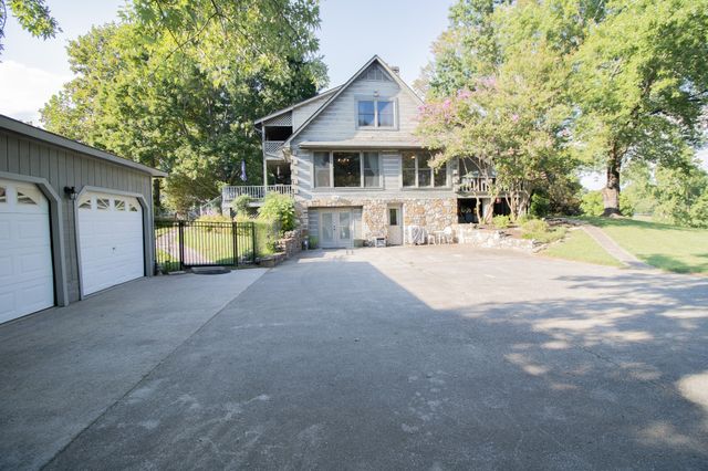 366 Guill Rd, Mount Juliet, TN 37122