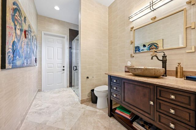 1664 VICTORIA POINTE Lane, Weston, FL 33327