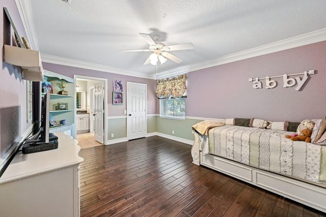 1664 VICTORIA POINTE Lane, Weston, FL 33327