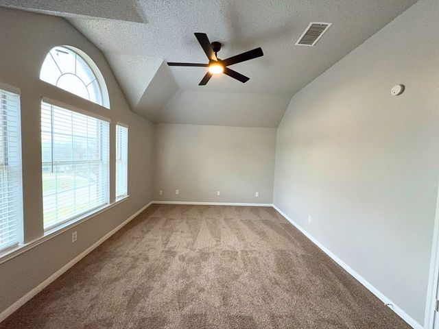 704 Inglewood Trail, Desoto, TX 75115