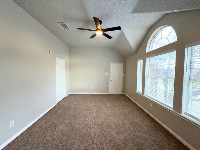 704 Inglewood Trail, Desoto, TX 75115