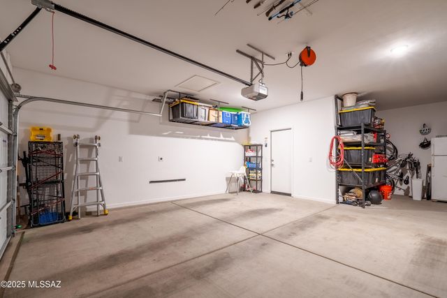 9785 E Copper Glance Trail, Tucson, AZ 85747