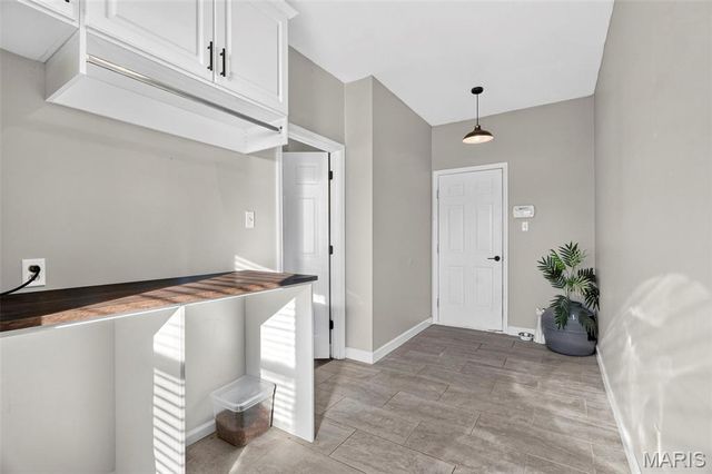 109 Crimson Oaks Court, Lake St Louis, MO 63367