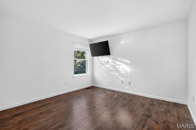 109 Crimson Oaks Court, Lake St Louis, MO 63367