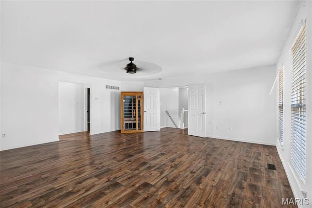 109 Crimson Oaks Court, Lake St Louis, MO 63367