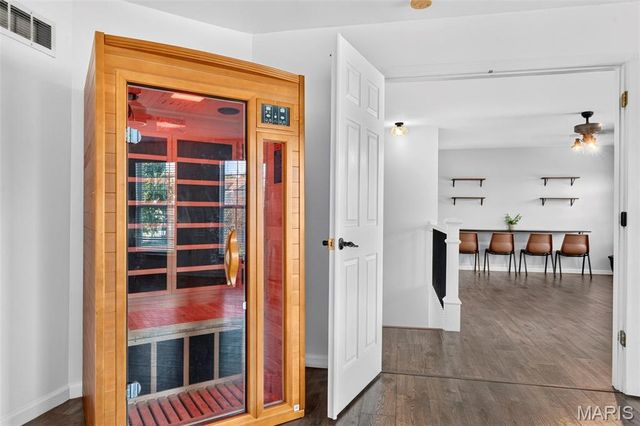 109 Crimson Oaks Court, Lake St Louis, MO 63367