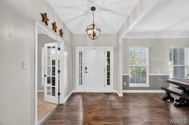 109 Crimson Oaks Court, Lake St Louis, MO 63367