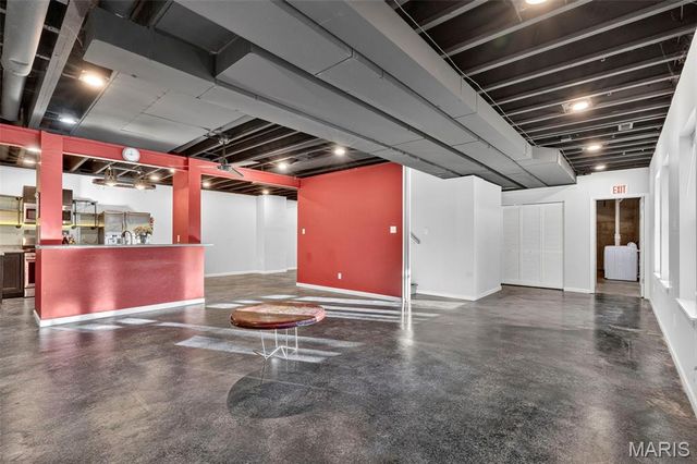 109 Crimson Oaks Court, Lake St Louis, MO 63367