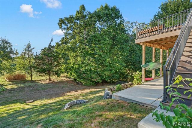109 Crimson Oaks Court, Lake St Louis, MO 63367