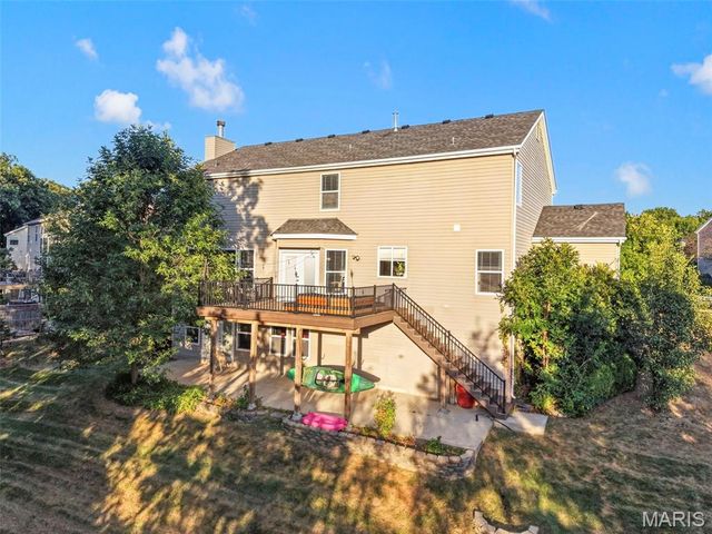 109 Crimson Oaks Court, Lake St Louis, MO 63367