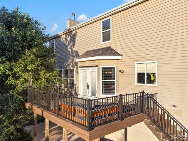 109 Crimson Oaks Court, Lake St Louis, MO 63367