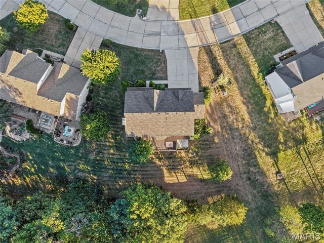 109 Crimson Oaks Court, Lake St Louis, MO 63367