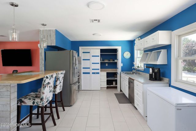 301 Richard Road, Forked River, NJ 08731