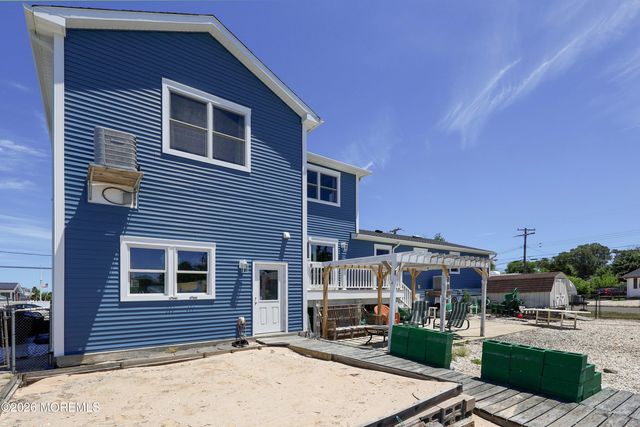 301 Richard Road, Forked River, NJ 08731