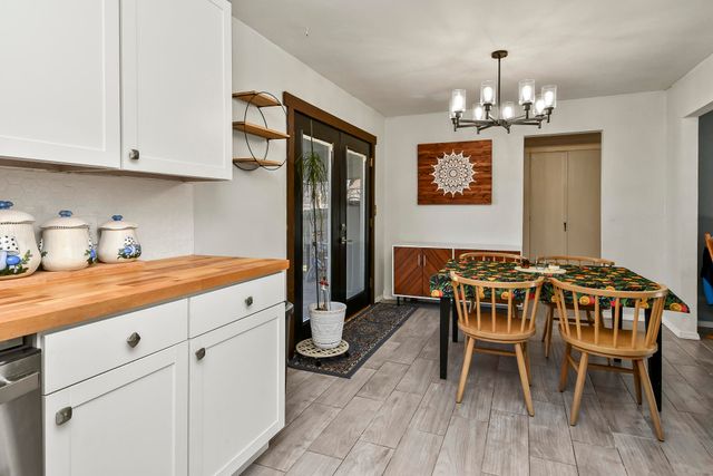 2645 W Woodlawn Street, Springfield, MO 65803