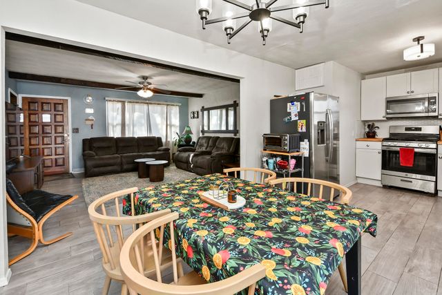 2645 W Woodlawn Street, Springfield, MO 65803