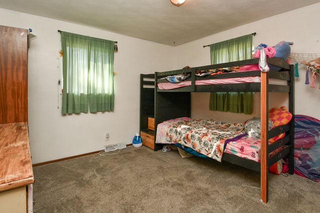 2645 W Woodlawn Street, Springfield, MO 65803