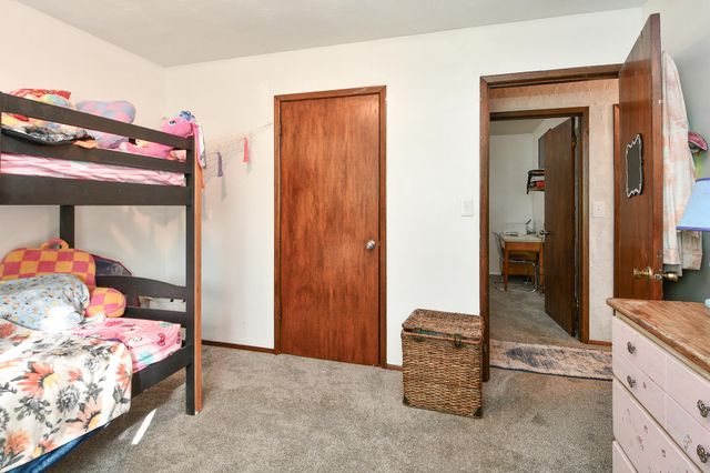 2645 W Woodlawn Street, Springfield, MO 65803