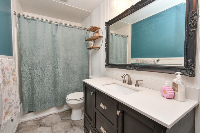 2645 W Woodlawn Street, Springfield, MO 65803