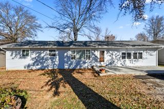 2645 W Woodlawn Street, Springfield, MO 65803