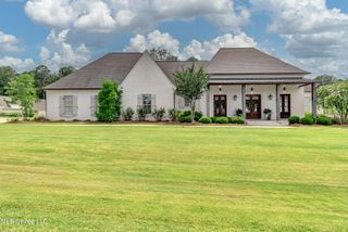 105 Longleaf Lane, Madison, MS 39110