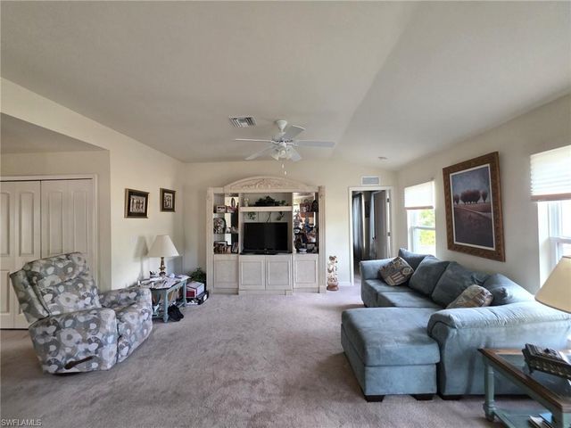 2217 SW 3rd AVE, Cape Coral, FL 33991